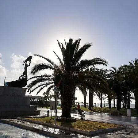 Torremolinos Beach Apartment Apartamento *
